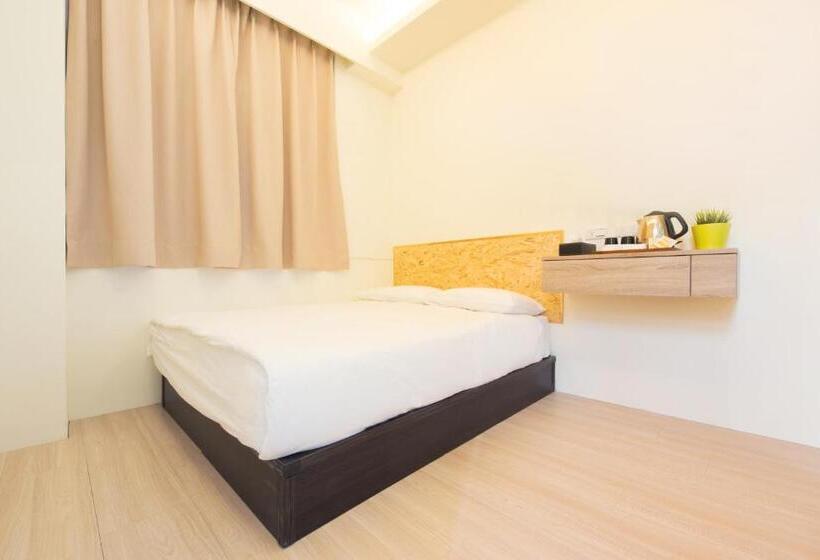اتاق لوکس, Hostel Jiizu