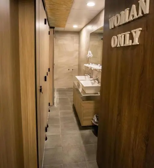 تختخواب در اتاق مشترک, Hostel Jiizu