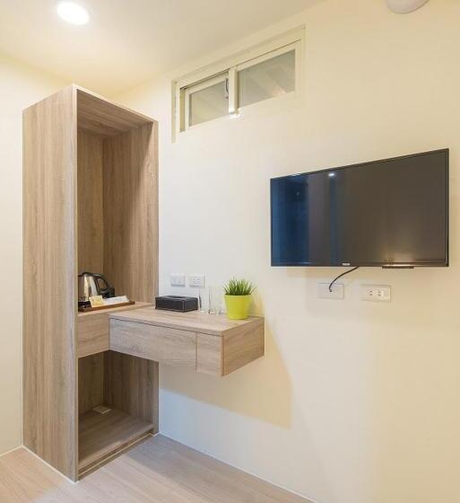 اتاق اکونومی, Hostel Jiizu
