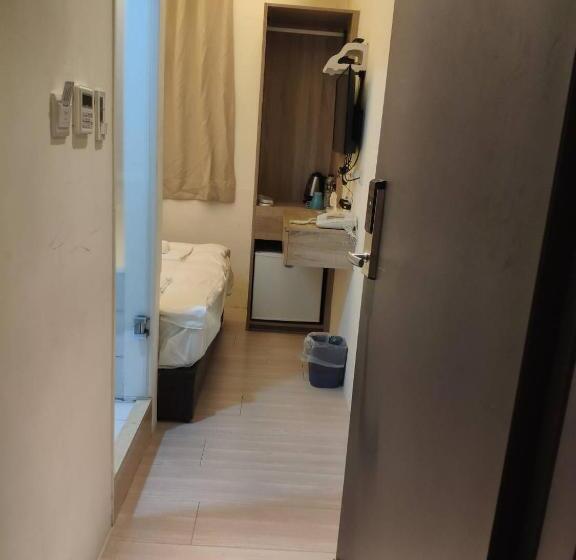 اتاق استاندارد, Hostel Jiizu