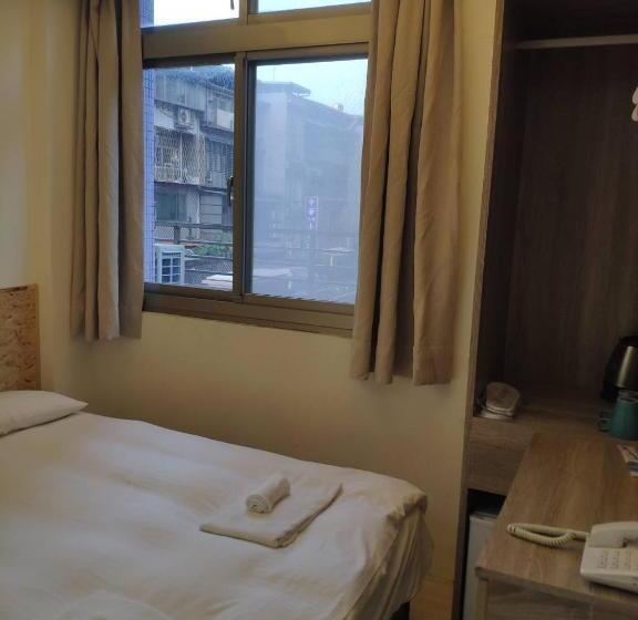 اتاق استاندارد, Hostel Jiizu