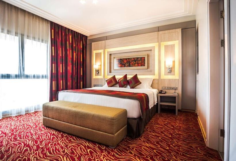 سوئیت ریاست جمهوری 2 خوابه, Golden Tulip Le Diplomate