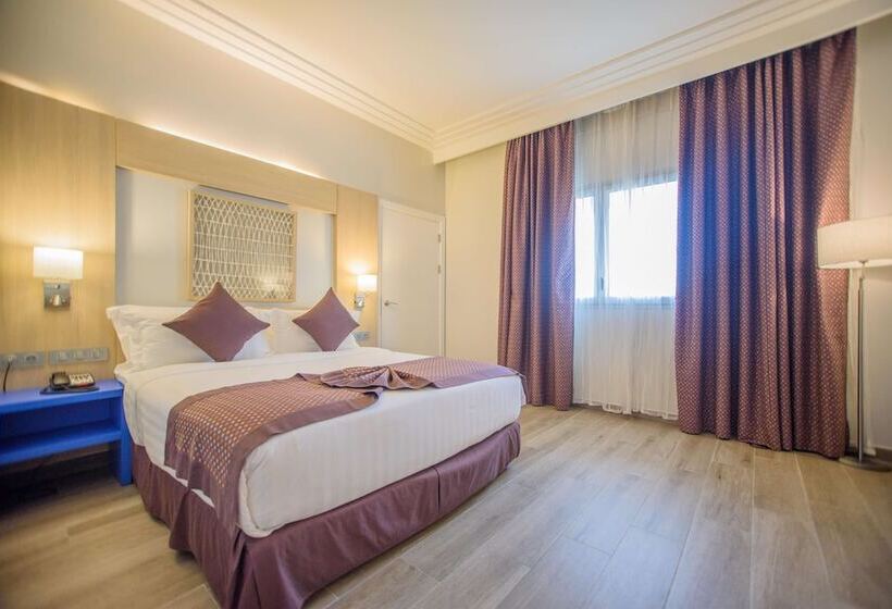 اتاق استاندارد با تخت دوبل برای معلولان, Golden Tulip Le Diplomate