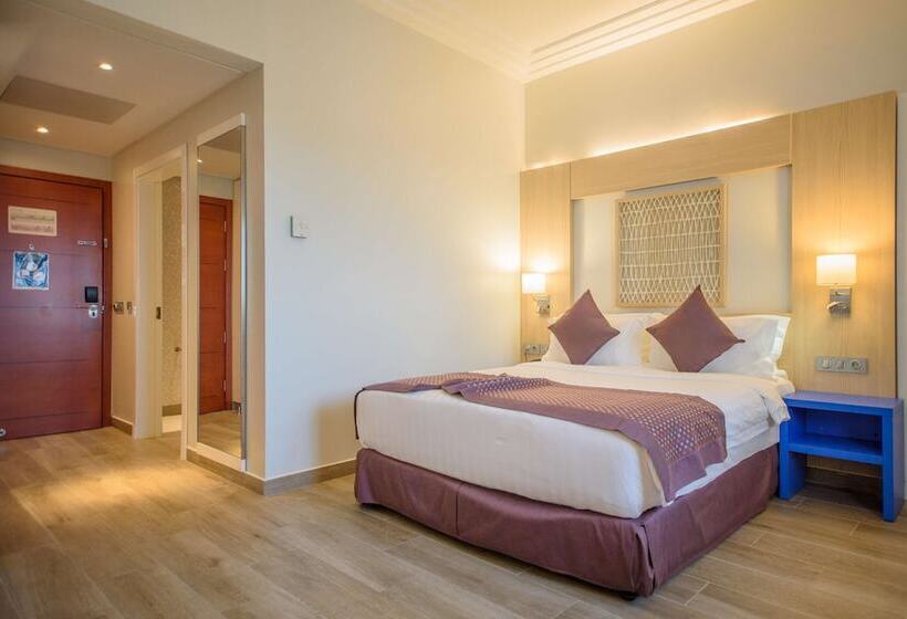 اتاق استاندارد با تخت دوبل برای معلولان, Golden Tulip Le Diplomate