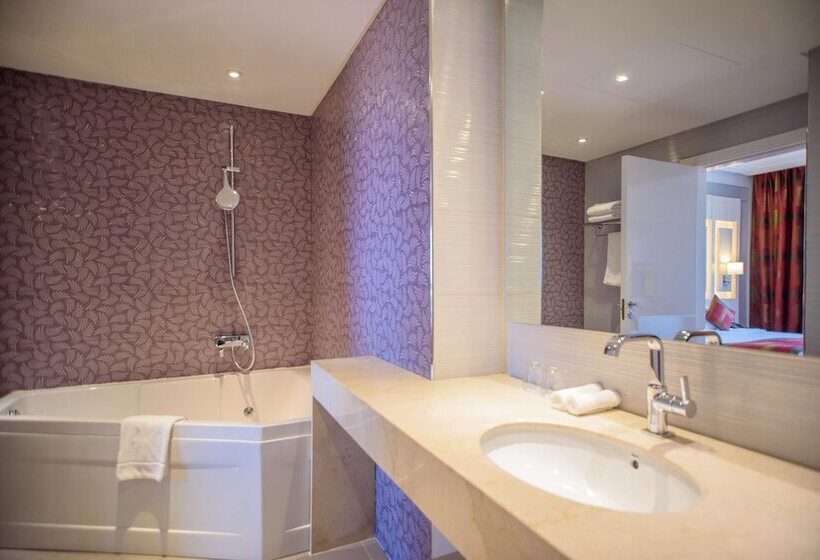 سوئیت ریاست جمهوری 2 خوابه, Golden Tulip Le Diplomate