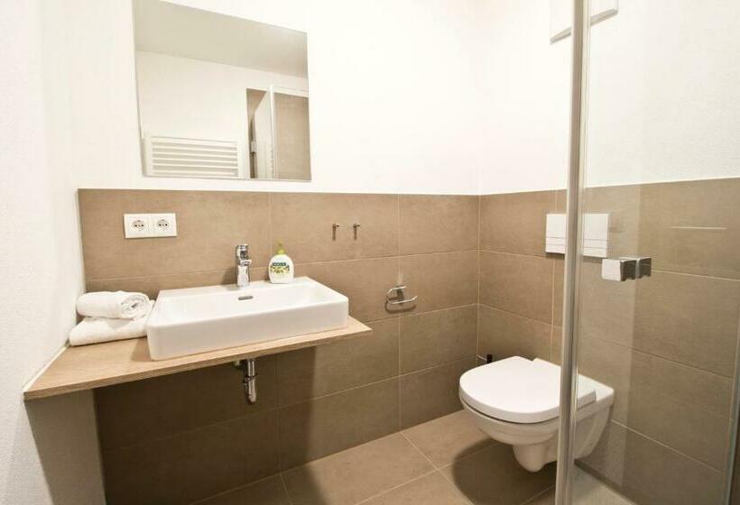 테라스 싱글룸, Green Guest House