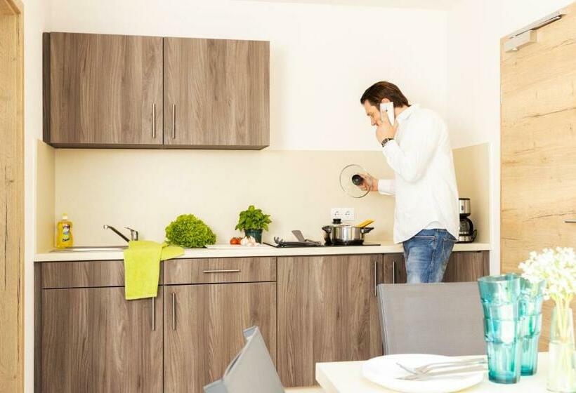 테라스 싱글룸, Green Guest House