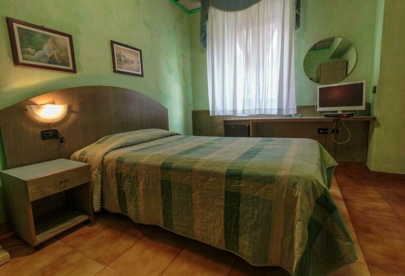 スタンダードシングルルーム, Il Telegrafo