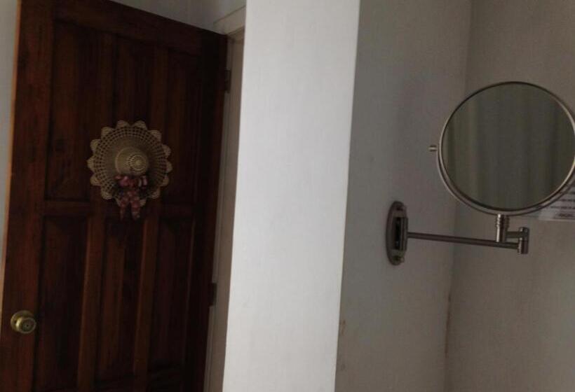 キングサイズベッドのスタンダードルーム, Mansion Samzara Hosteleria