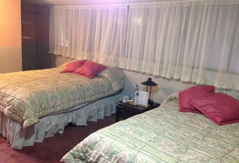 スタンダード４人部屋, Mansion Samzara Hosteleria
