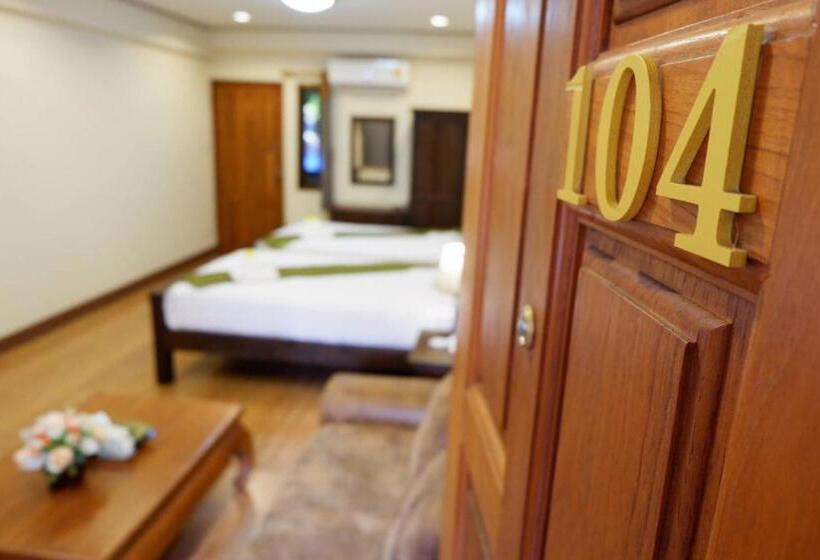 スタンダードルーム, Nanbaankhun