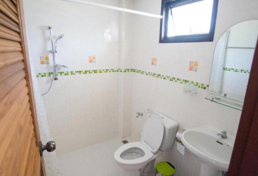 スタンダードトリプルルーム, Nanbaankhun