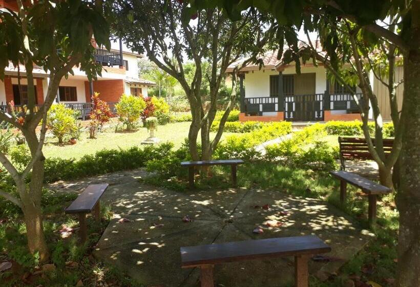 스탠다드 방갈로, San Miguel Barichara