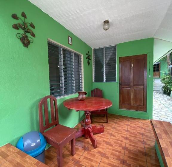 اتاق استاندارد چهار تخته, Sun Breeze