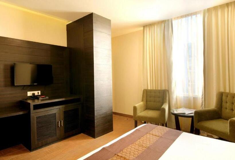 带大床的标准间, The Livin