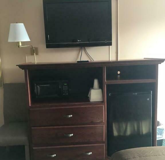 اتاق استاندارد با تخت بزرگ, Redwood Inn