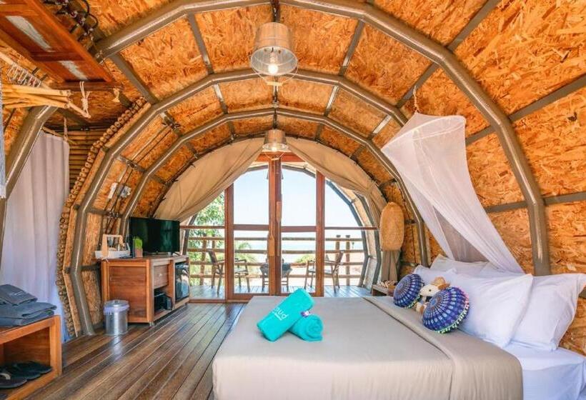 オーシャンビュースタンダードルームバルコニー付き, The Mud Eco