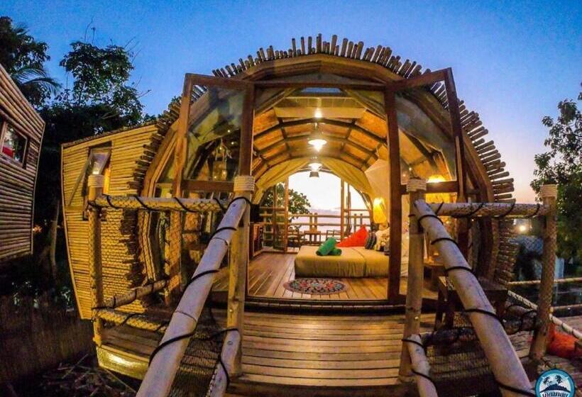 オーシャンビュースタンダードルームバルコニー付き, The Mud Eco