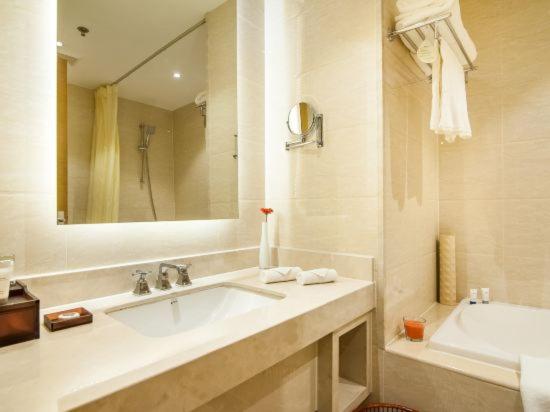 带大床的高级房间, Ariva Tianjin Zhongbei Hotel & Serviced Apartment