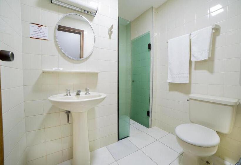 3 Bett Komfort Zimmer, Leiria