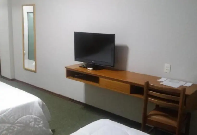 デラックスルーム, Leiria