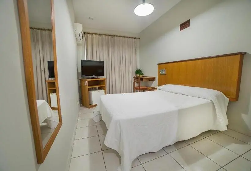 デラックスルーム, Leiria