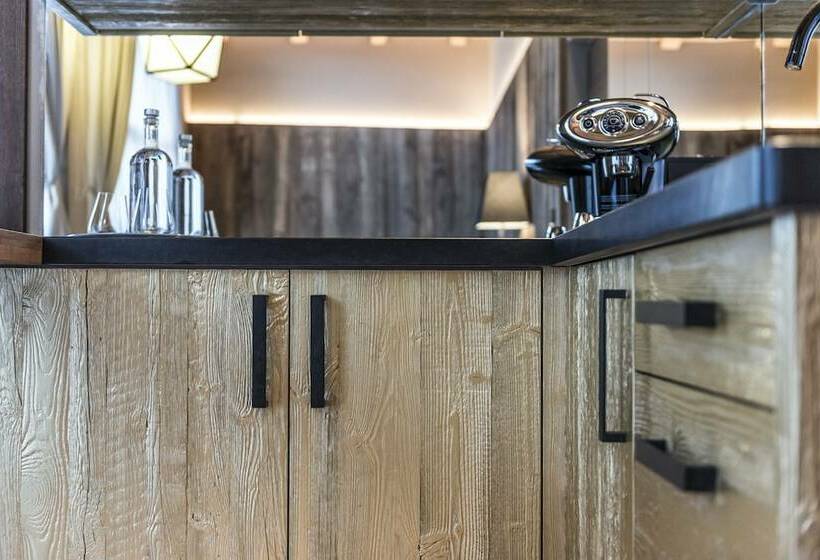 スイート, Montchalet