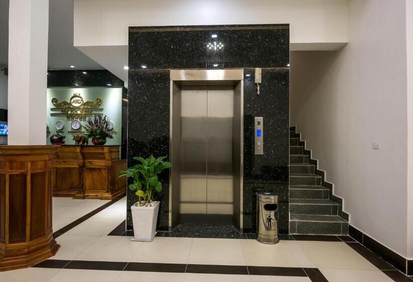 스탠다드 룸, Ny Ka Smy