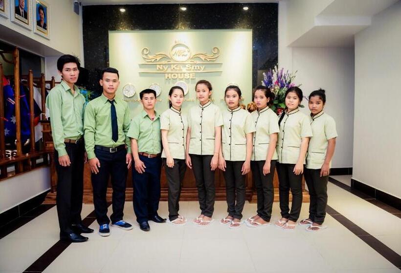 스탠다드 싱글 룸, Ny Ka Smy