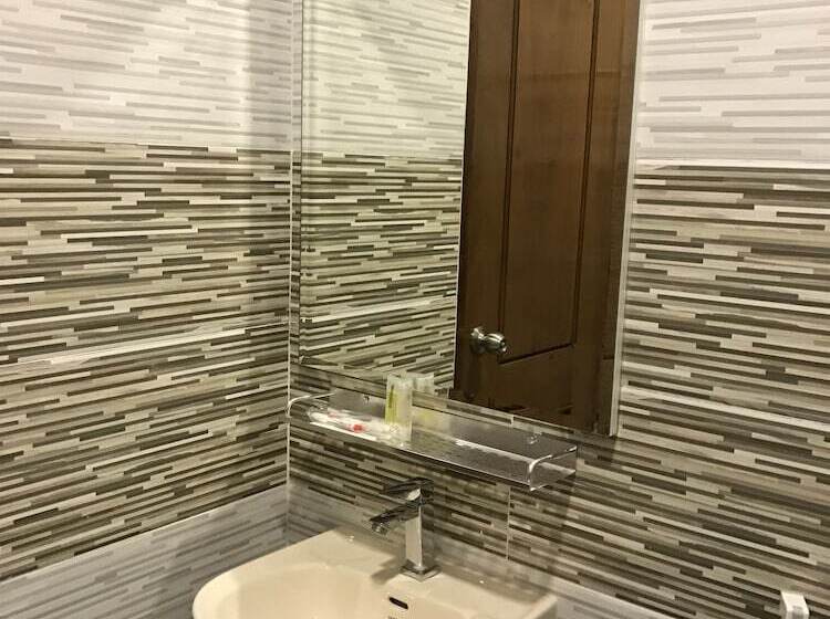 스탠다드 싱글 룸, Ny Ka Smy