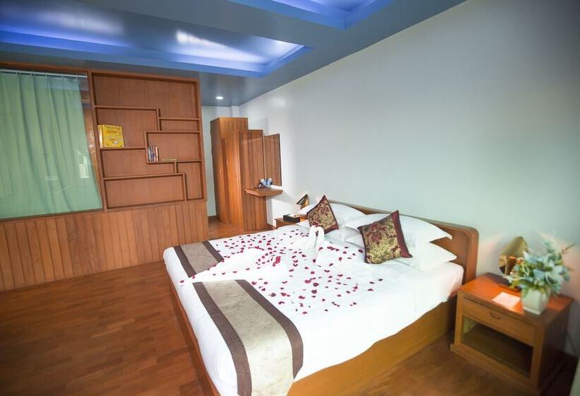 استودیو اجرایی, Sincere Smile Yangon