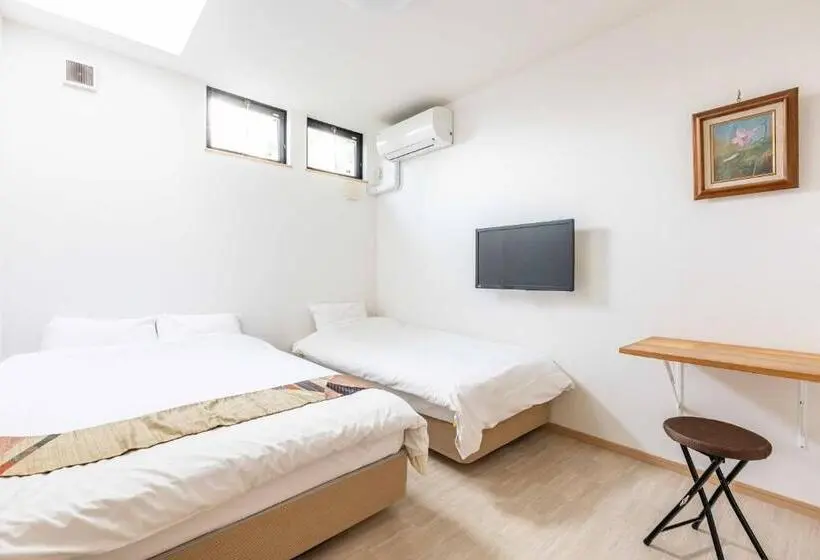 اتاق استاندارد سه تخته با سرویس بهداشتی مشترک, Add Hostel Uji Cha Gan Ju Tei