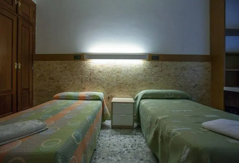 اتاق استاندارد, Albergue Peregrinos San Francisco De Asis