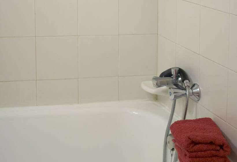 标准间, Résidencia Universitària Pare Claret   Hostel