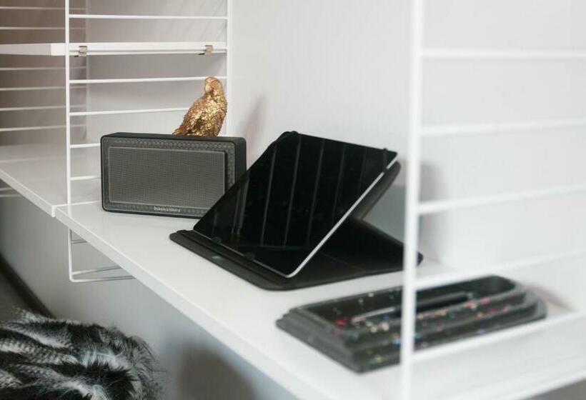 חדר סטנדרט, Daft Boutique