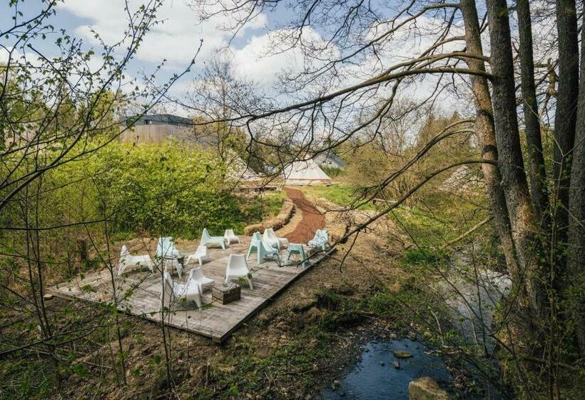 חדר סטנדרט, Daft Boutique