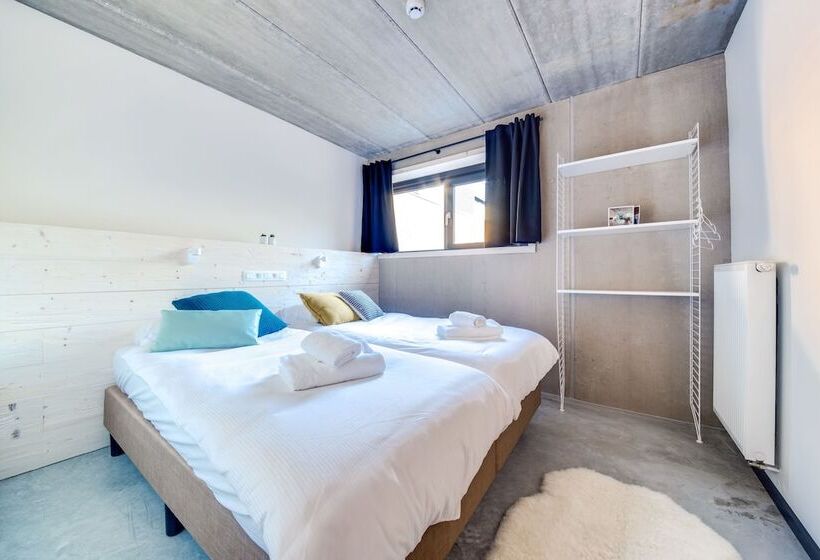 חדר סטנדרט, Daft Boutique