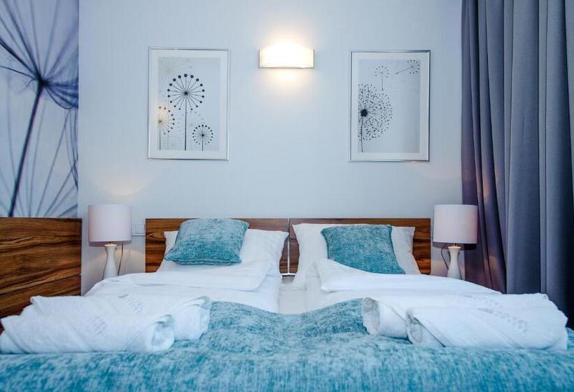 スタンダードルーム, Active