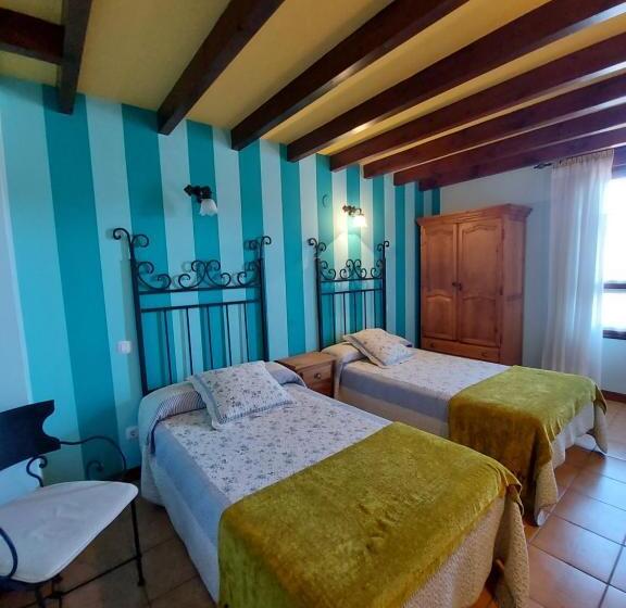 اتاق استاندارد, Casa De Labranza Ría De Castellanos