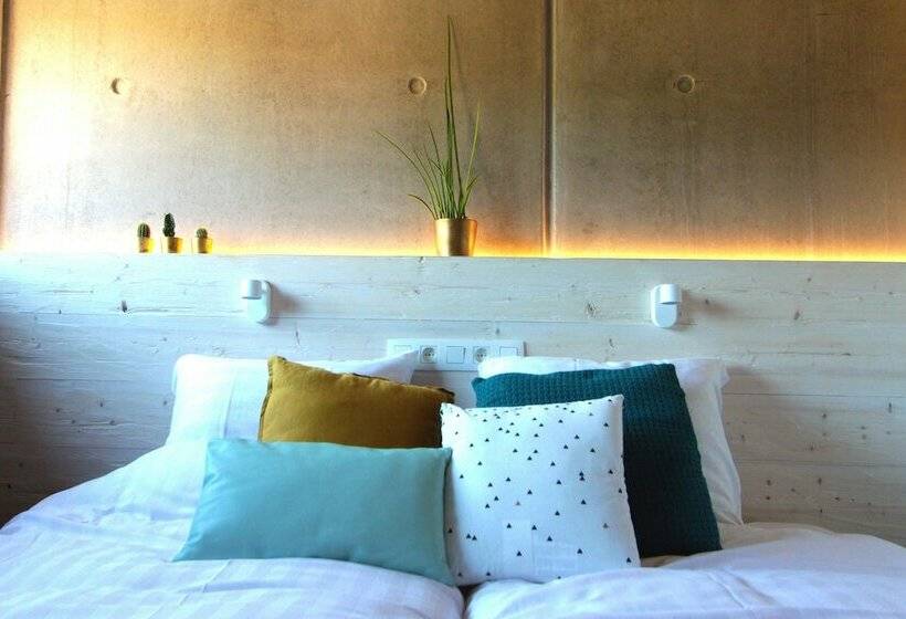 חדר סטנדרט, Daft Boutique