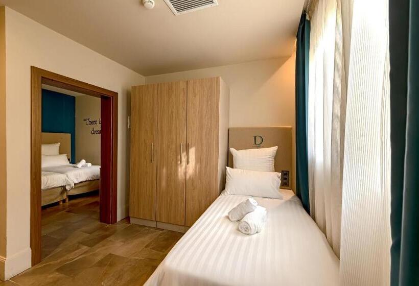 اتاق سوپریور سه تخته, Ddream