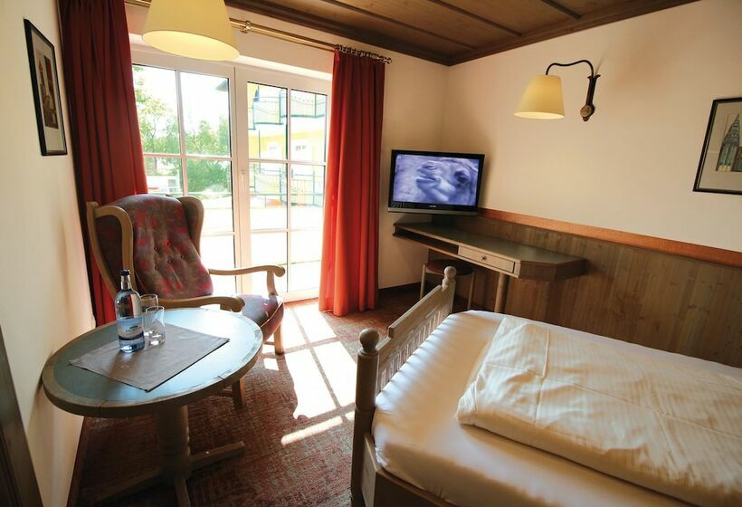 Camera Deluxe Singola, Promenade