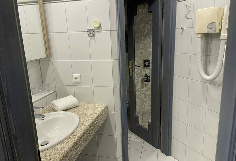 Camera Deluxe Singola, Promenade