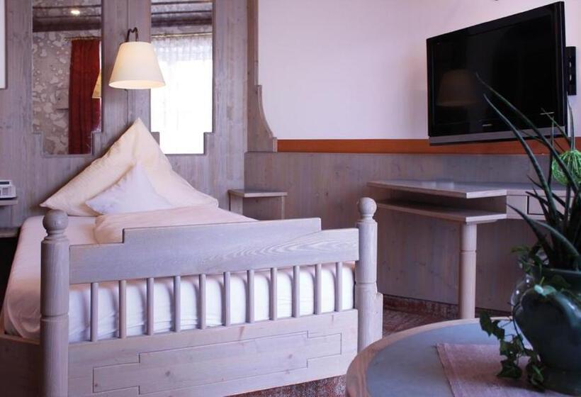 Camera Deluxe Singola, Promenade