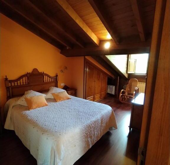 غرفة قياسية فردية, Villalen