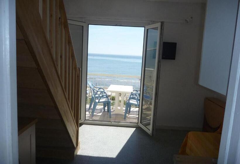 דירת חדר נוף לים, Le Surplage