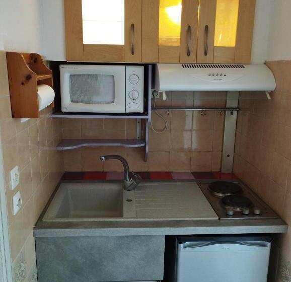 סטודיו סטנדרטי נוף לים, Le Surplage