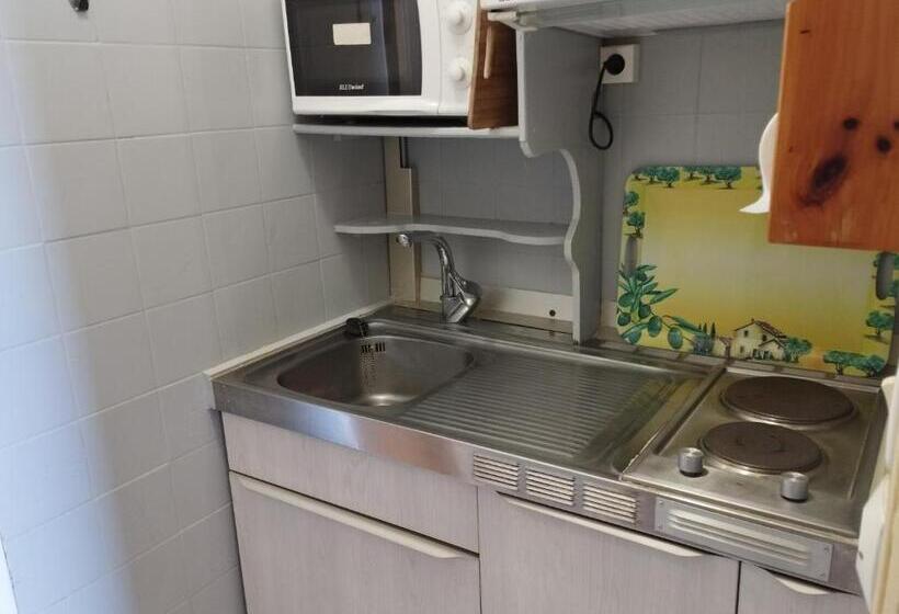 חדר סטודיו סטנדרד, Le Surplage