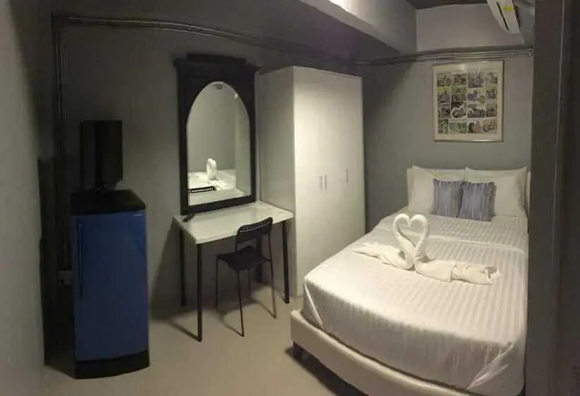 استودیوی استاندارد, Loft 21 Apartment Romklao