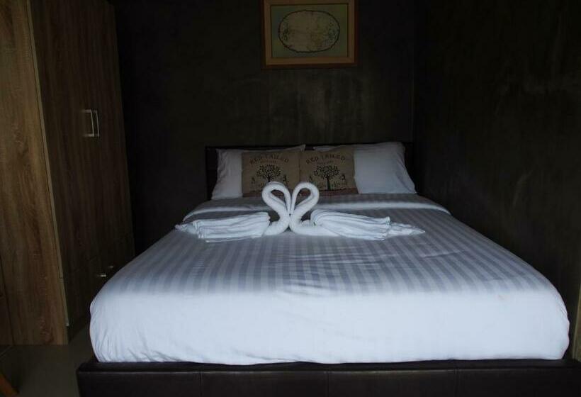 Студия Стандарт, Loft 21 Apartment Romklao